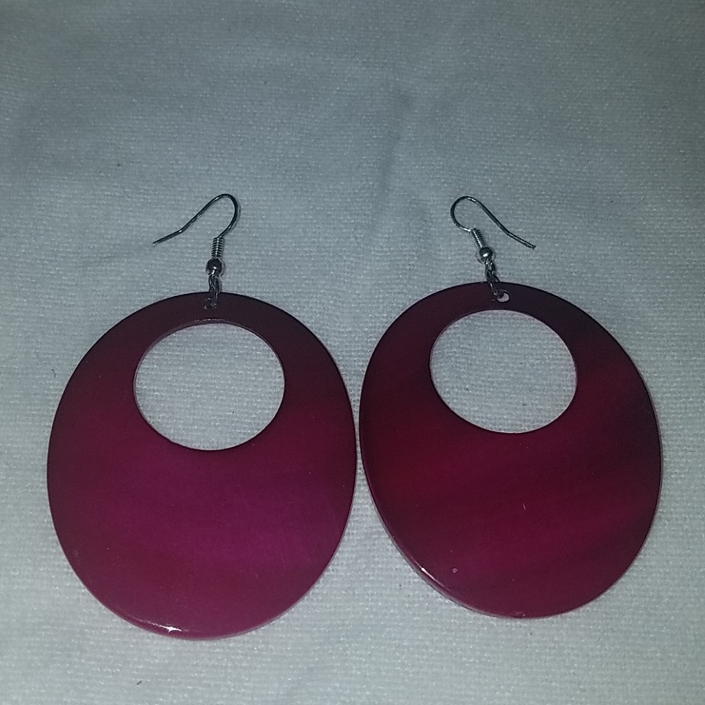 Pink Statement Mod looking earrings - Picture 3 of 4
